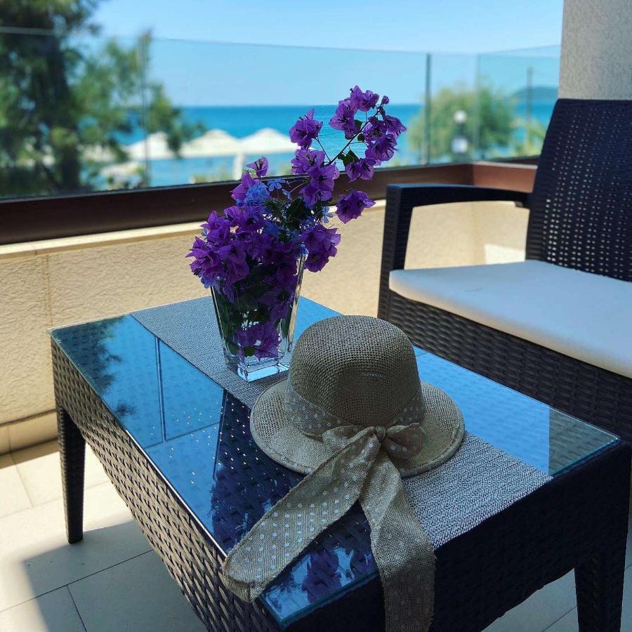 Apartments Kuce Lekovica Beach & Snack Bar- Bistro Eksteriør billede