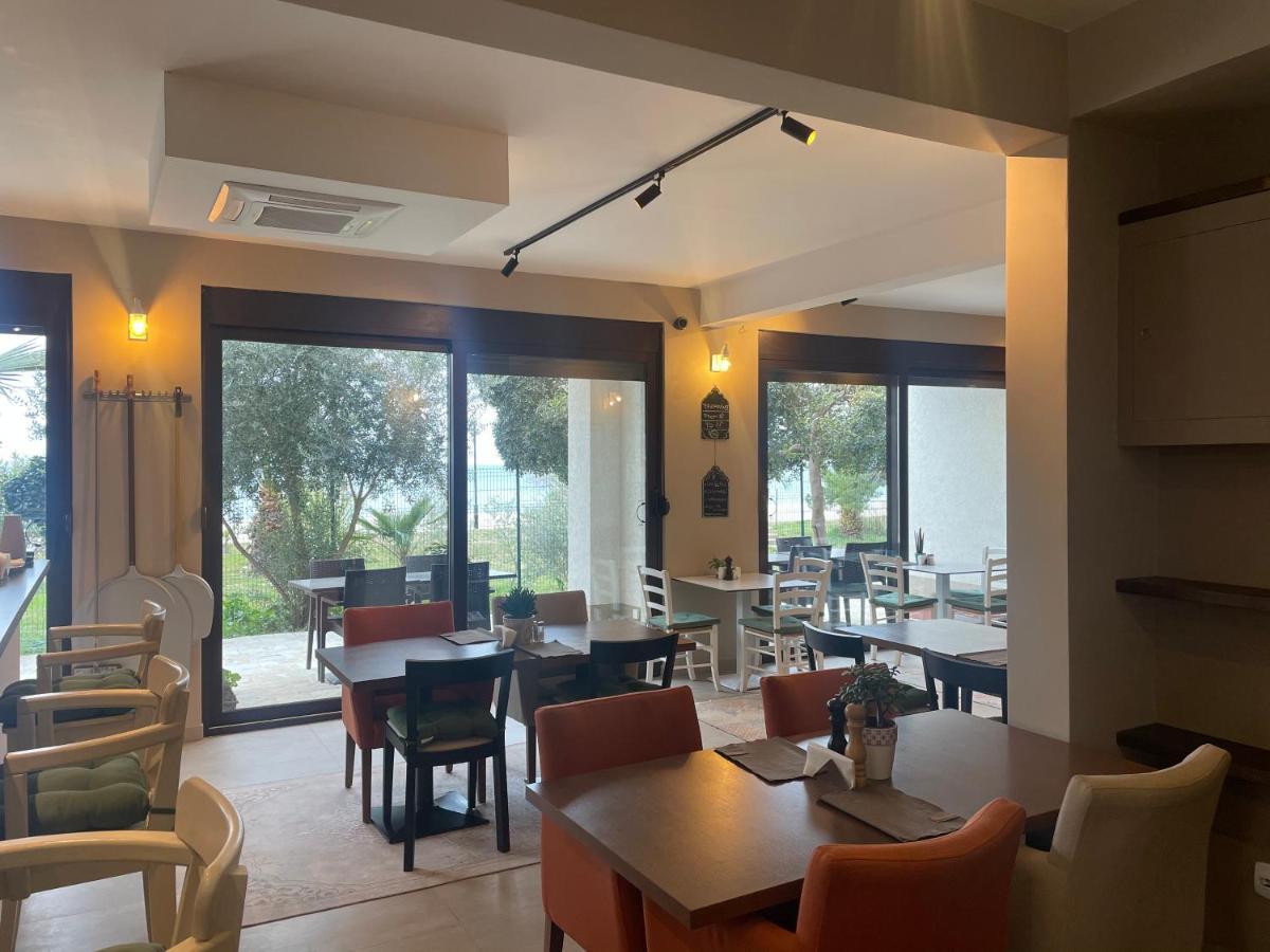 Apartments Kuce Lekovica Beach & Snack Bar- Bistro Eksteriør billede
